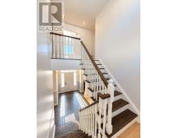 Office - 10 Wildwood Avenue, Richmond Hill, ON L4E3B3 Photo 11