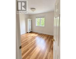 10 Wildwood Avenue, Richmond Hill, ON L4E3B3 Photo 13