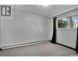 1625 Thompson Avenue, Saskatoon, SK S7N1Y2 Photo 11