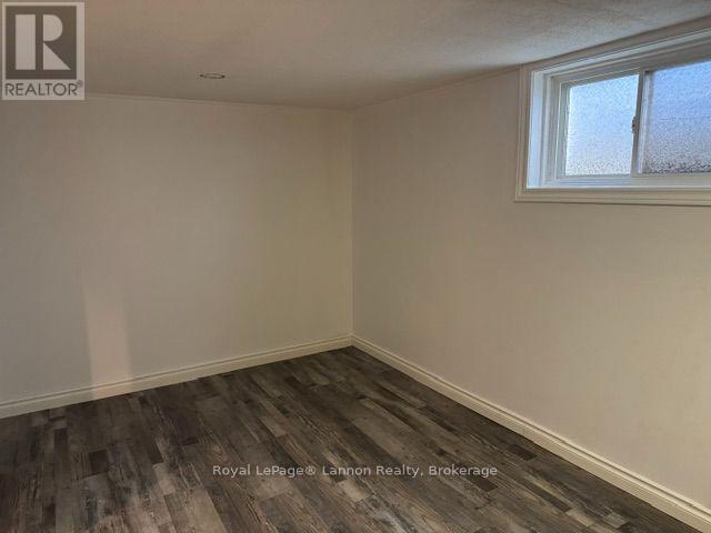 1711 DONALD STREET E - 12
