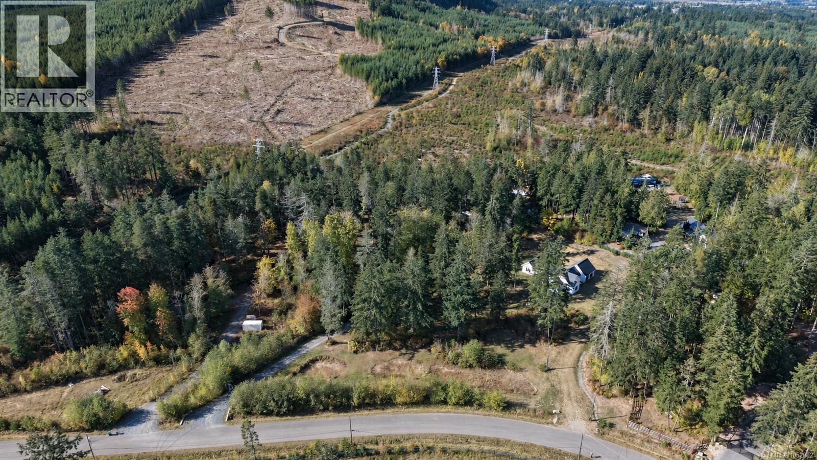 1191 Evergreen Way, Parksville - Image 1