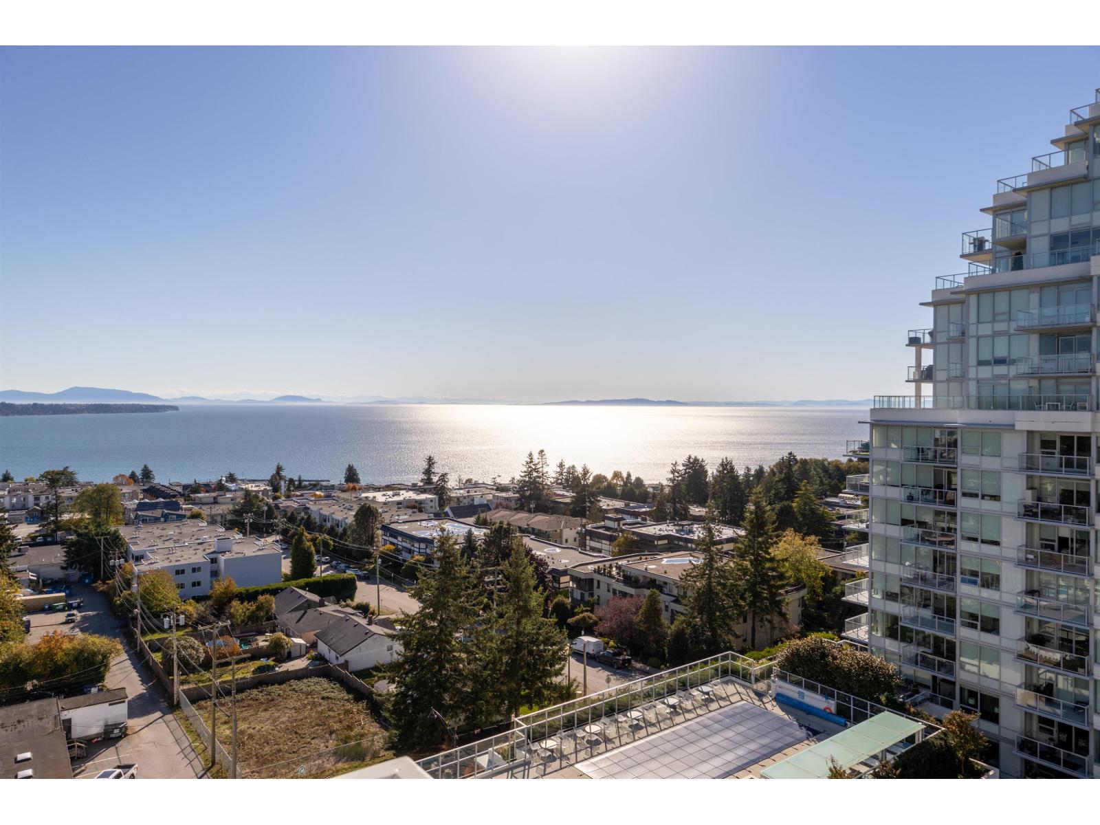 1109 1441 JOHNSTON ROAD, White Rock - Image 1