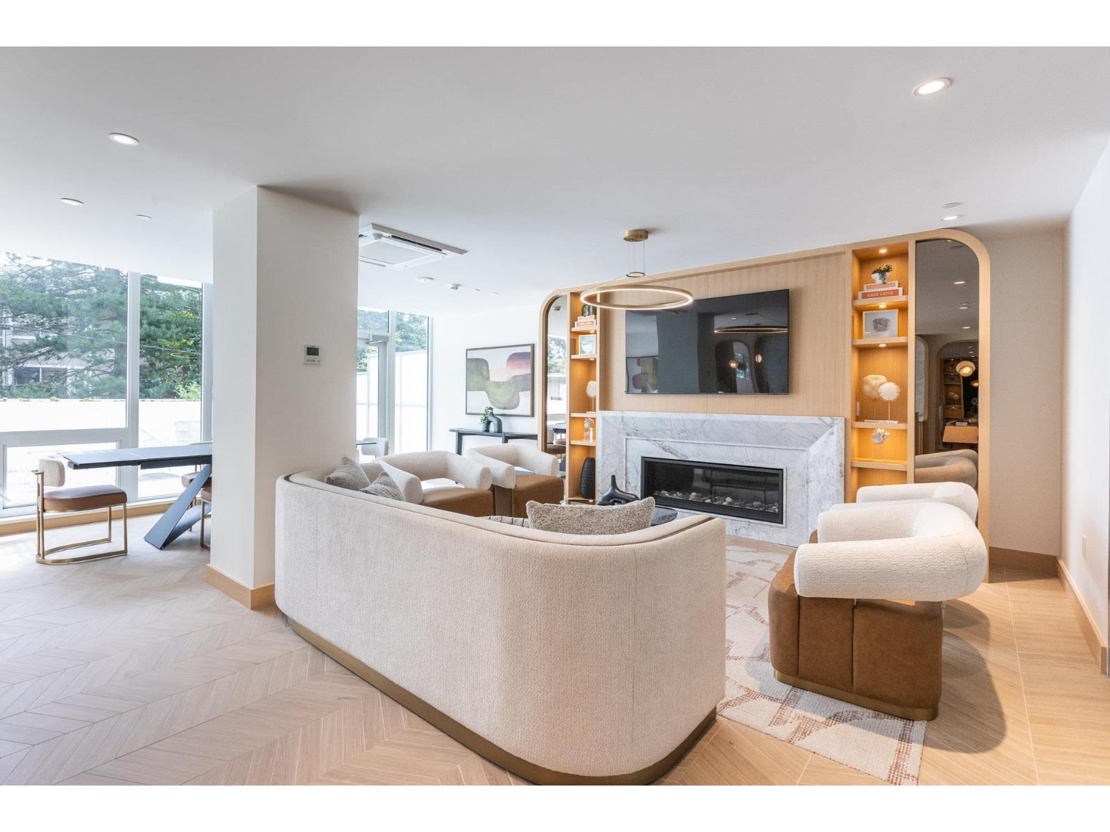 406 1342 JOHNSTON ROAD, Surrey - Image 1