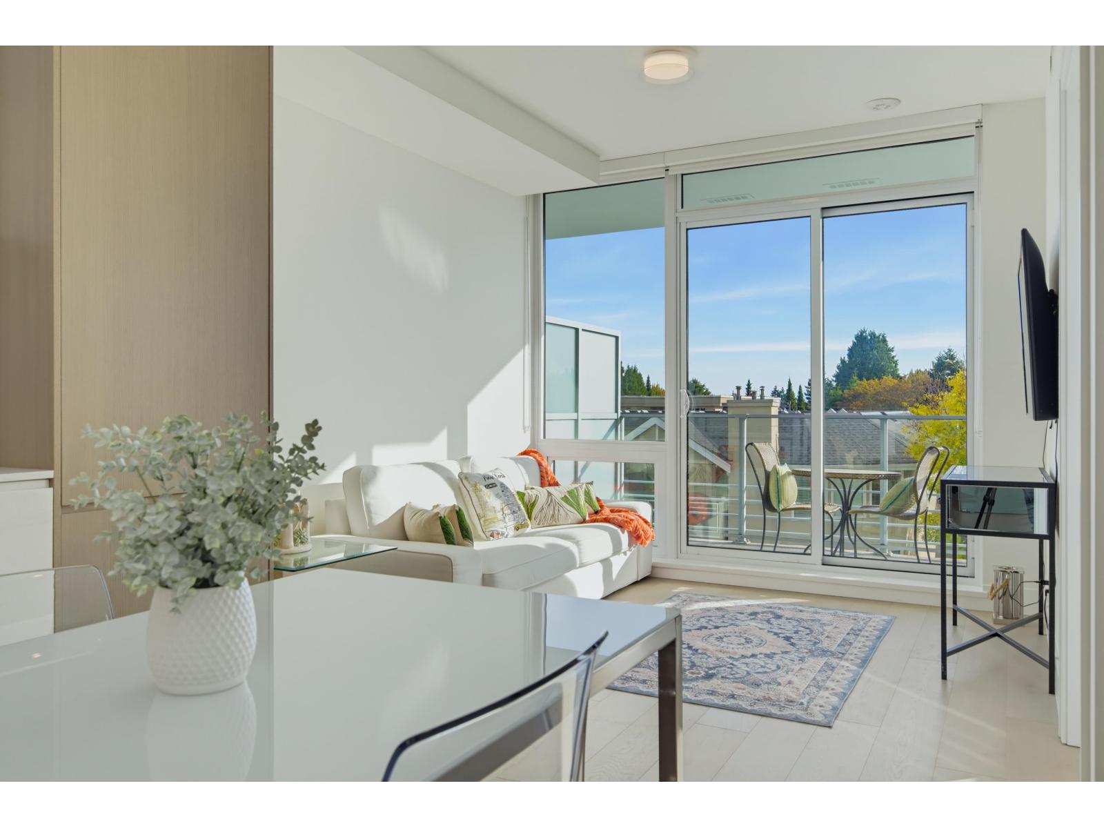 406 1342 JOHNSTON ROAD, Surrey - Image 1