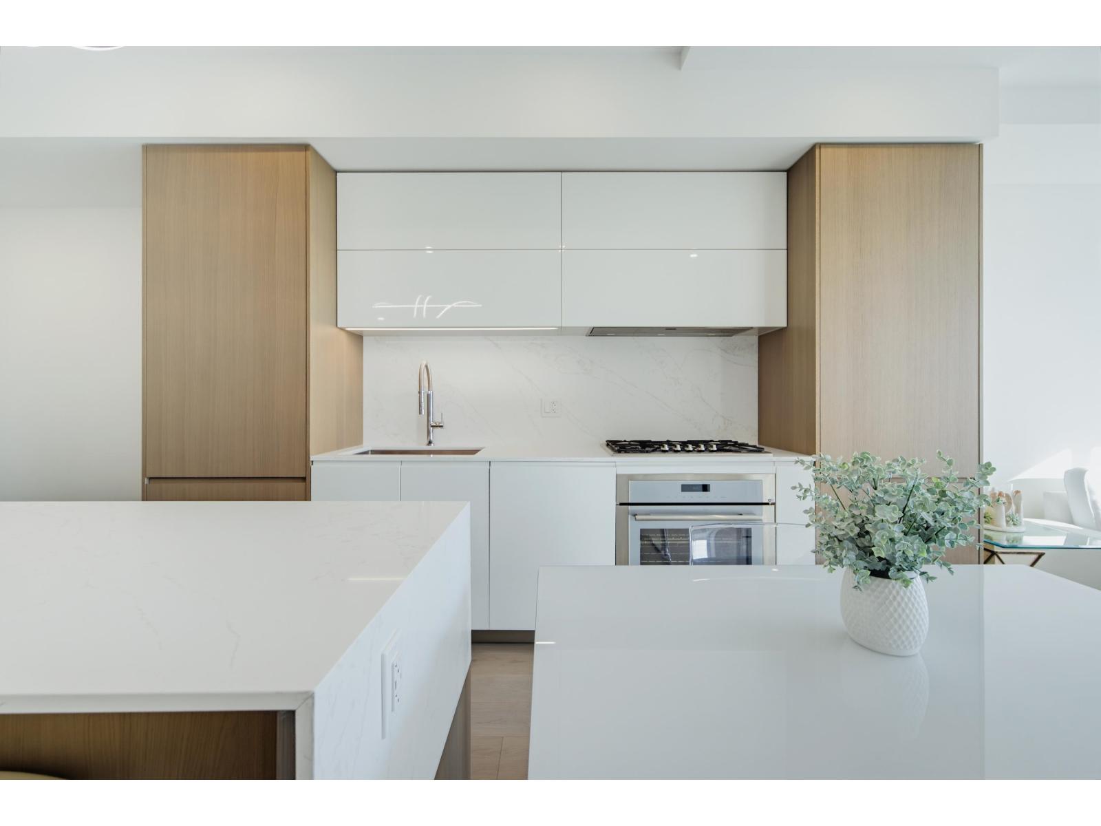 406 1342 JOHNSTON ROAD, Surrey - Image 1