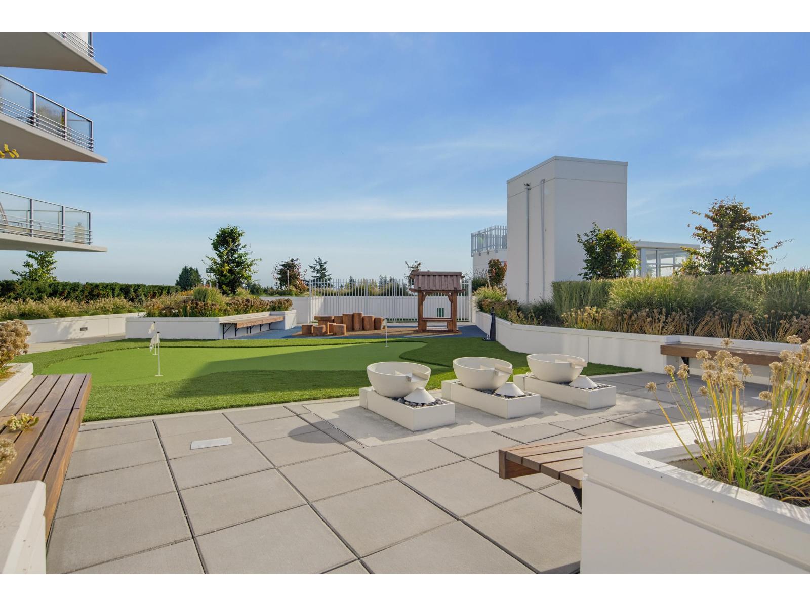 406 1342 JOHNSTON ROAD, Surrey - Image 1