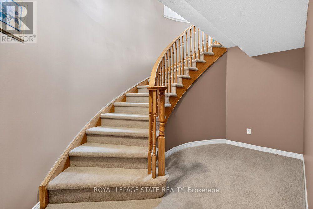 272 GATESTONE DRIVE - 36