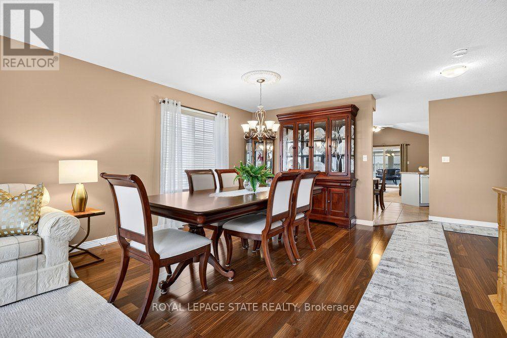 272 GATESTONE DRIVE - 17