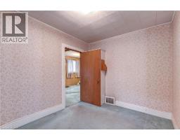 Primary Bedroom - 140 Barker Avenue, Toronto, ON M4C2P1 Photo 7