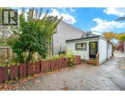 140 Barker Avenue, Toronto, ON M4C2P1 Photo 22