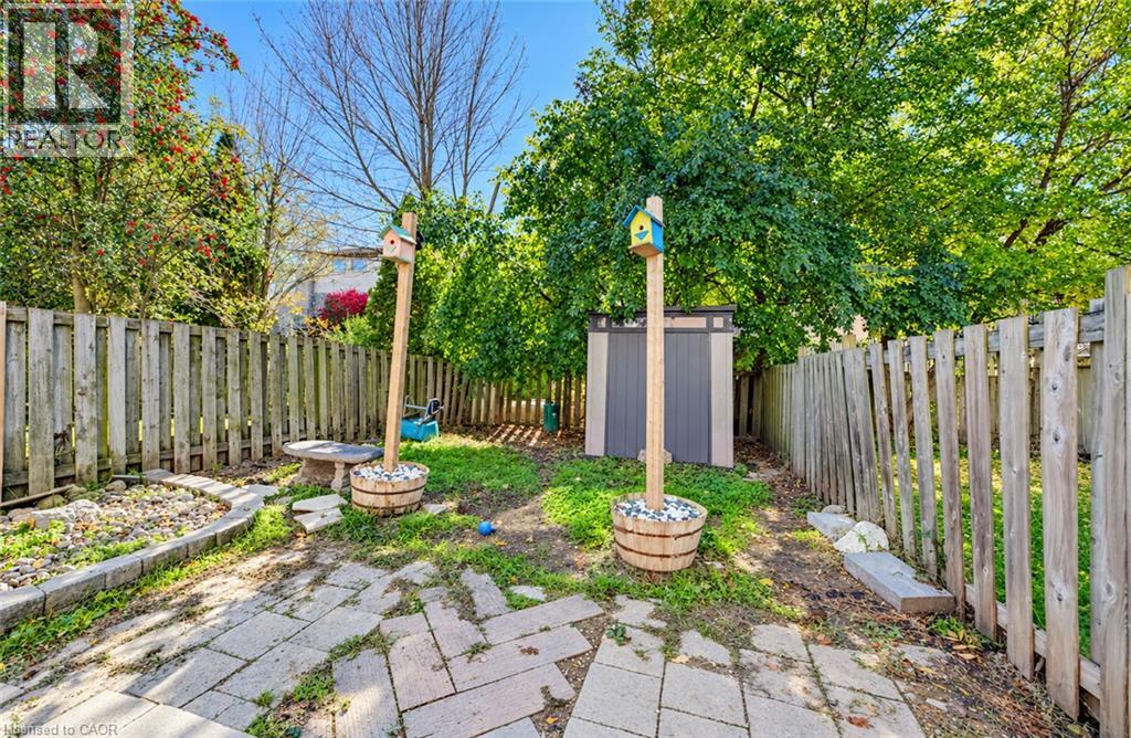 #4 415 BAIRSTOW Crescent - 29