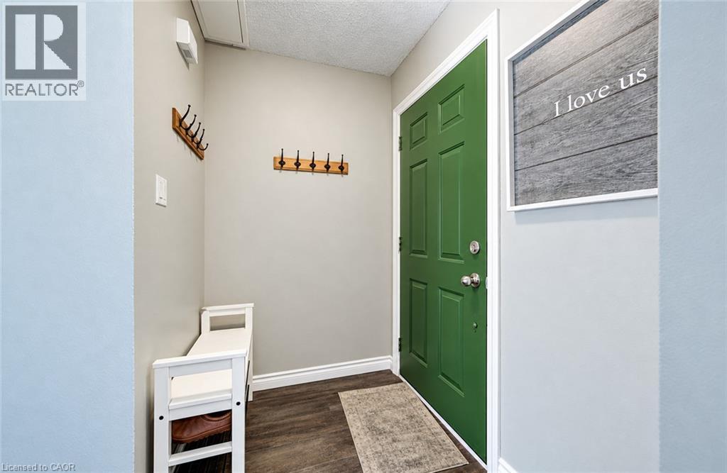 #4 415 BAIRSTOW Crescent - 6