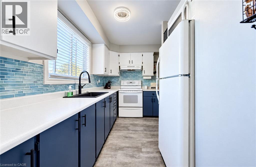 #4 415 BAIRSTOW Crescent - 8