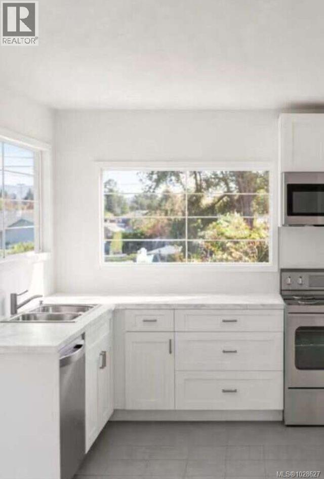 4955 Laguna Way - 35