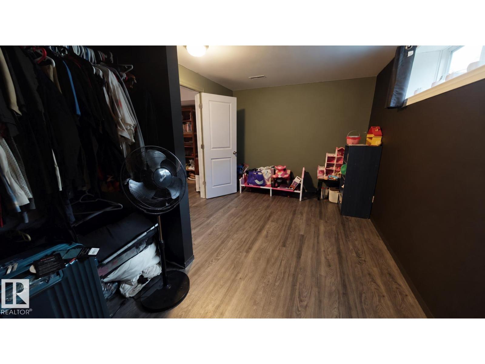 5126 Sportsview Drive, photo 23