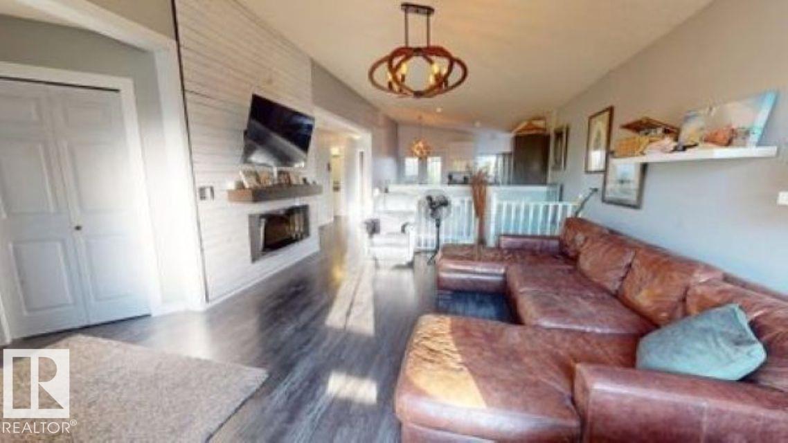 5126 Sportsview Drive, photo 4