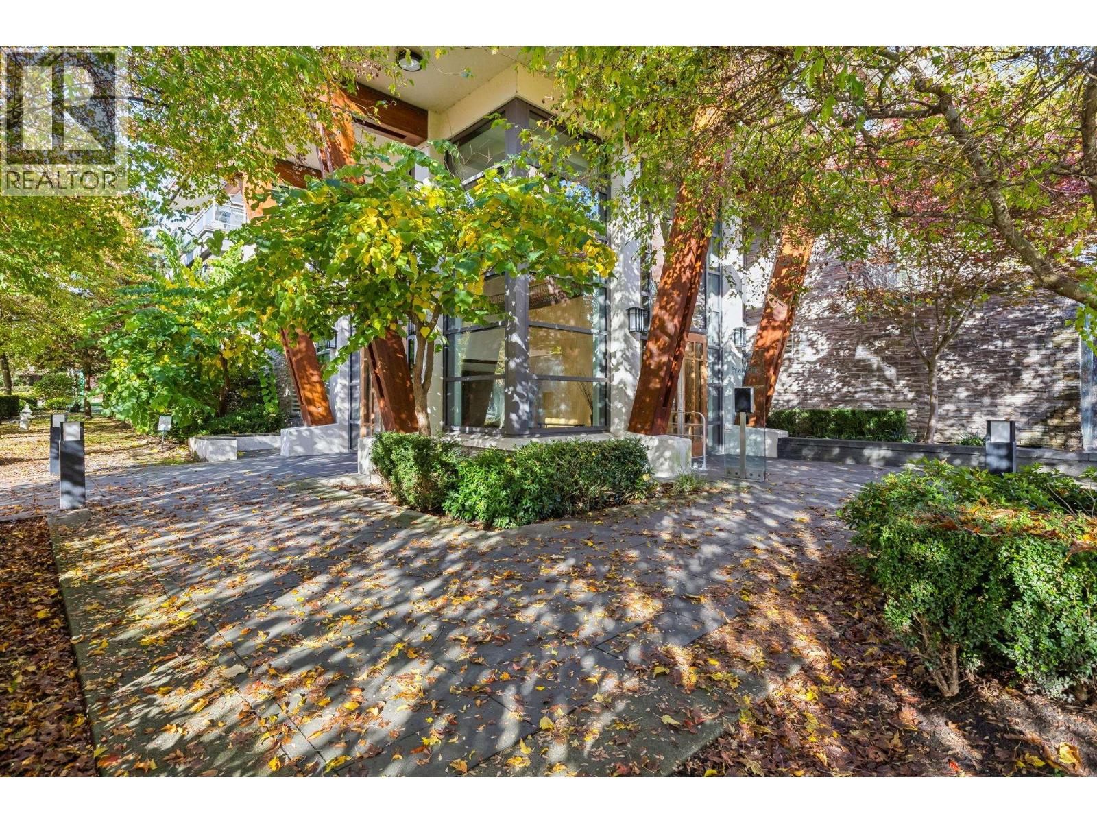 Photo of 318 3602 ALDERCREST DRIVE 17