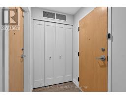 Bathroom - 3 - 336 Tweedsmuir Avenue, Ottawa, ON K1Z5N4 Photo 8