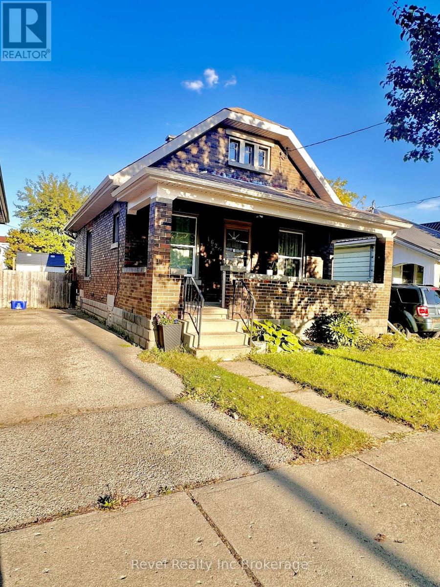 3 bedroom Single Family exterior, 162 Brisbin Street, London East (East M), Ontario