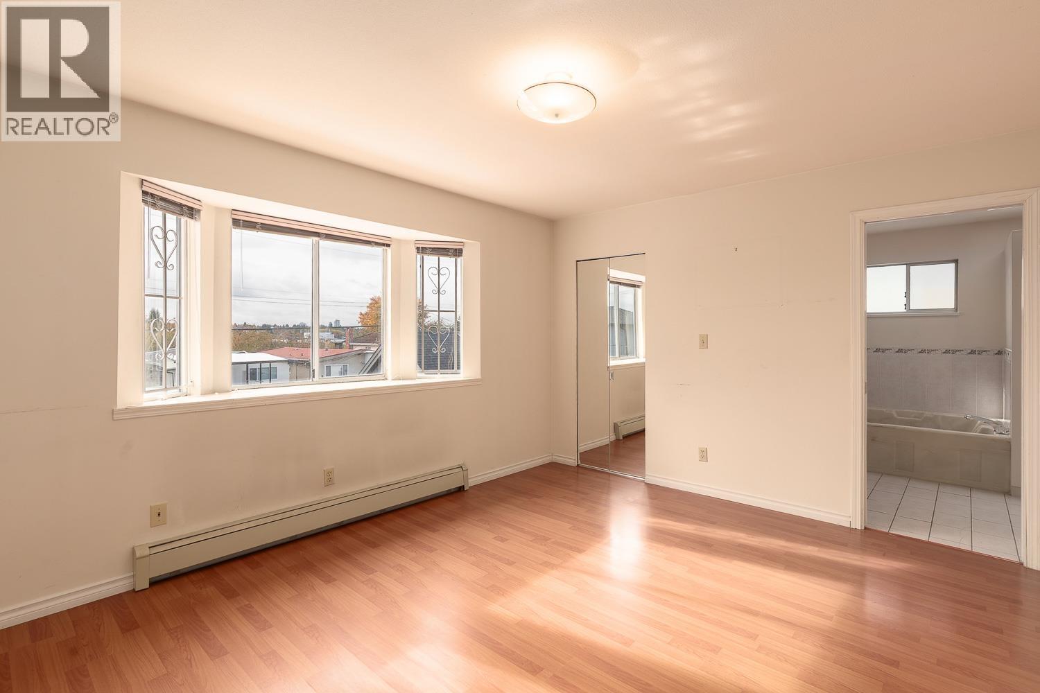 Photo of 3078 E 6TH AVENUE 27