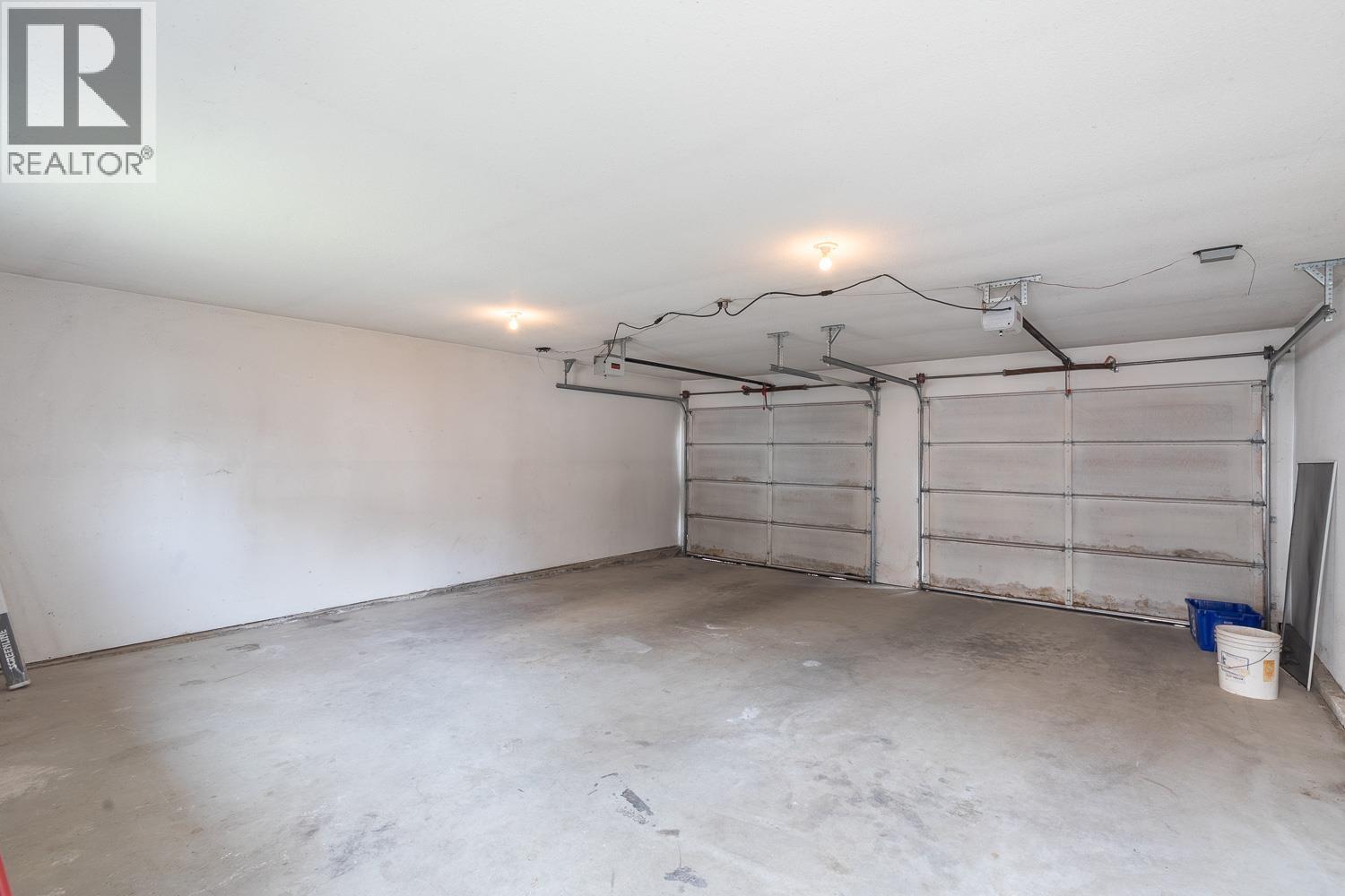Photo of 3078 E 6TH AVENUE 39