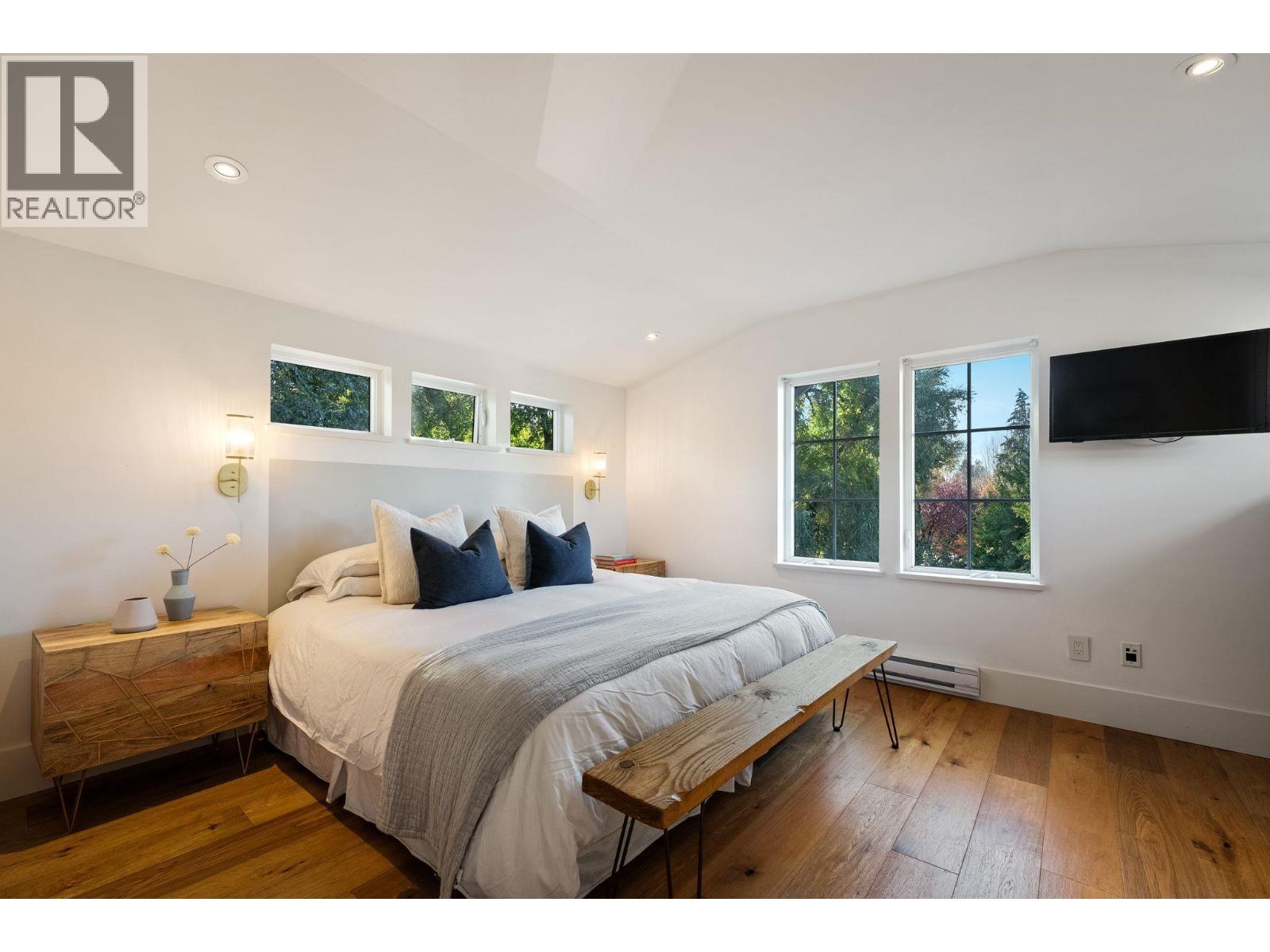 Photo of 3589 PRINCE ALBERT STREET 19