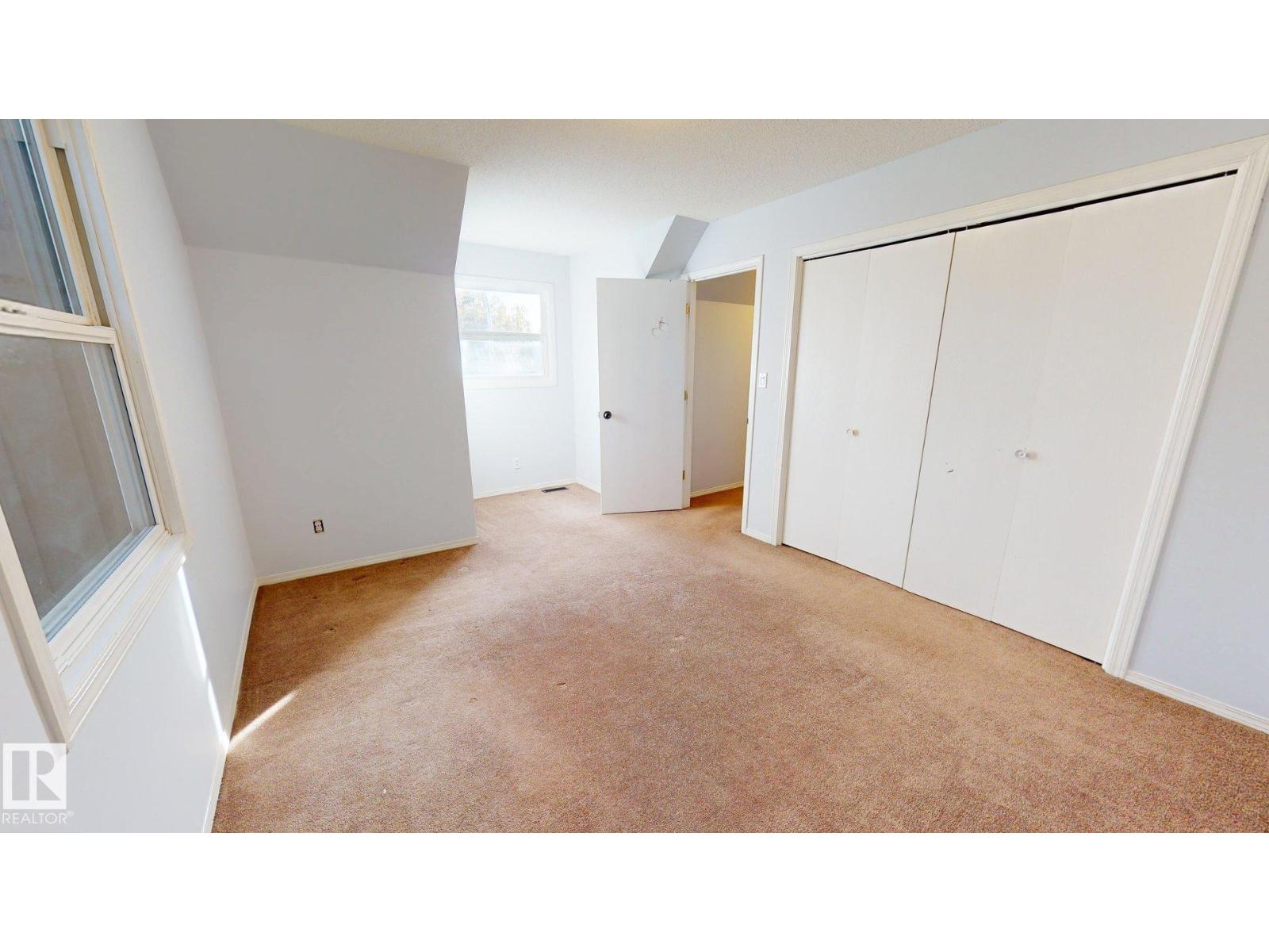 240 Humberstone Road NW, photo 17