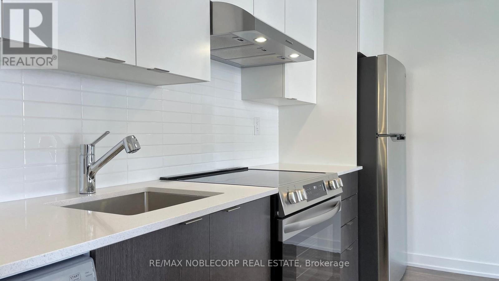 205 - 145 CANON JACKSON DRIVE, Toronto (Beechborough-Greenbrook) — photo 11