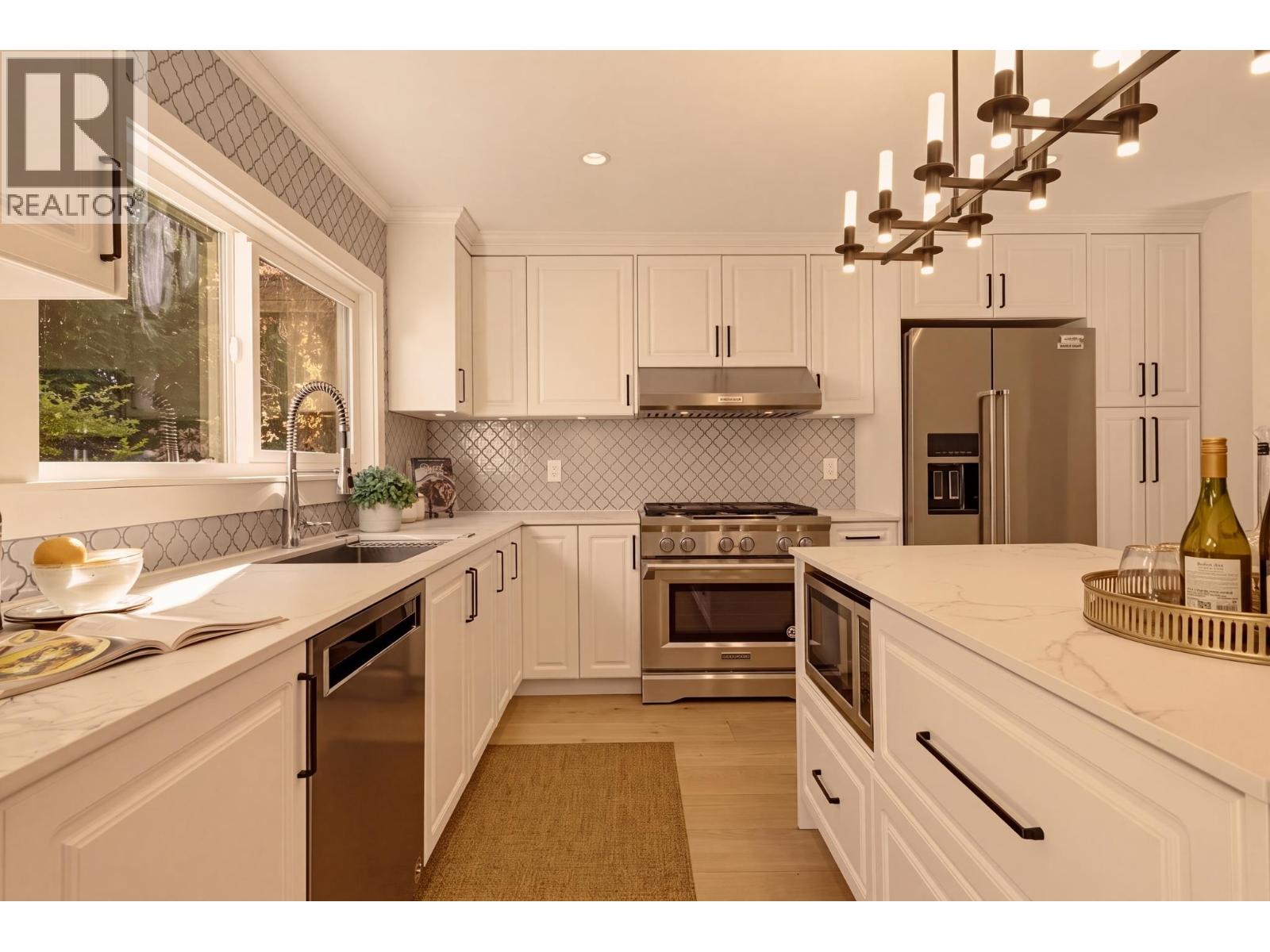 Photo of 5274 CLIFFRIDGE AVENUE 17