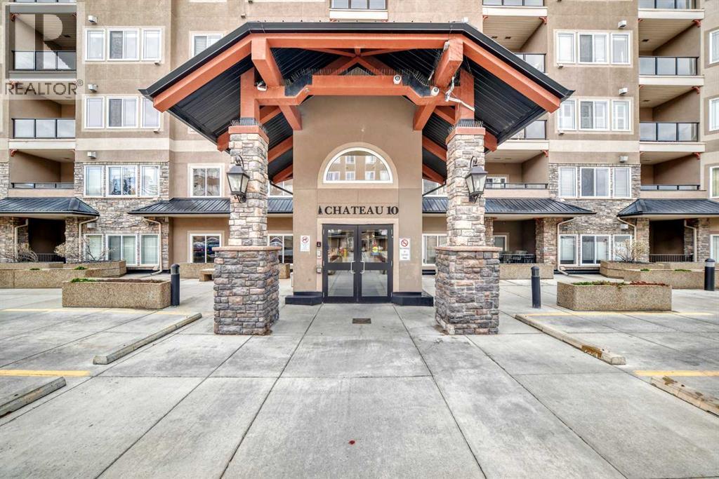 437, 10 Discovery Ridge Close SW, Calgary, Alberta, T3H5X3
