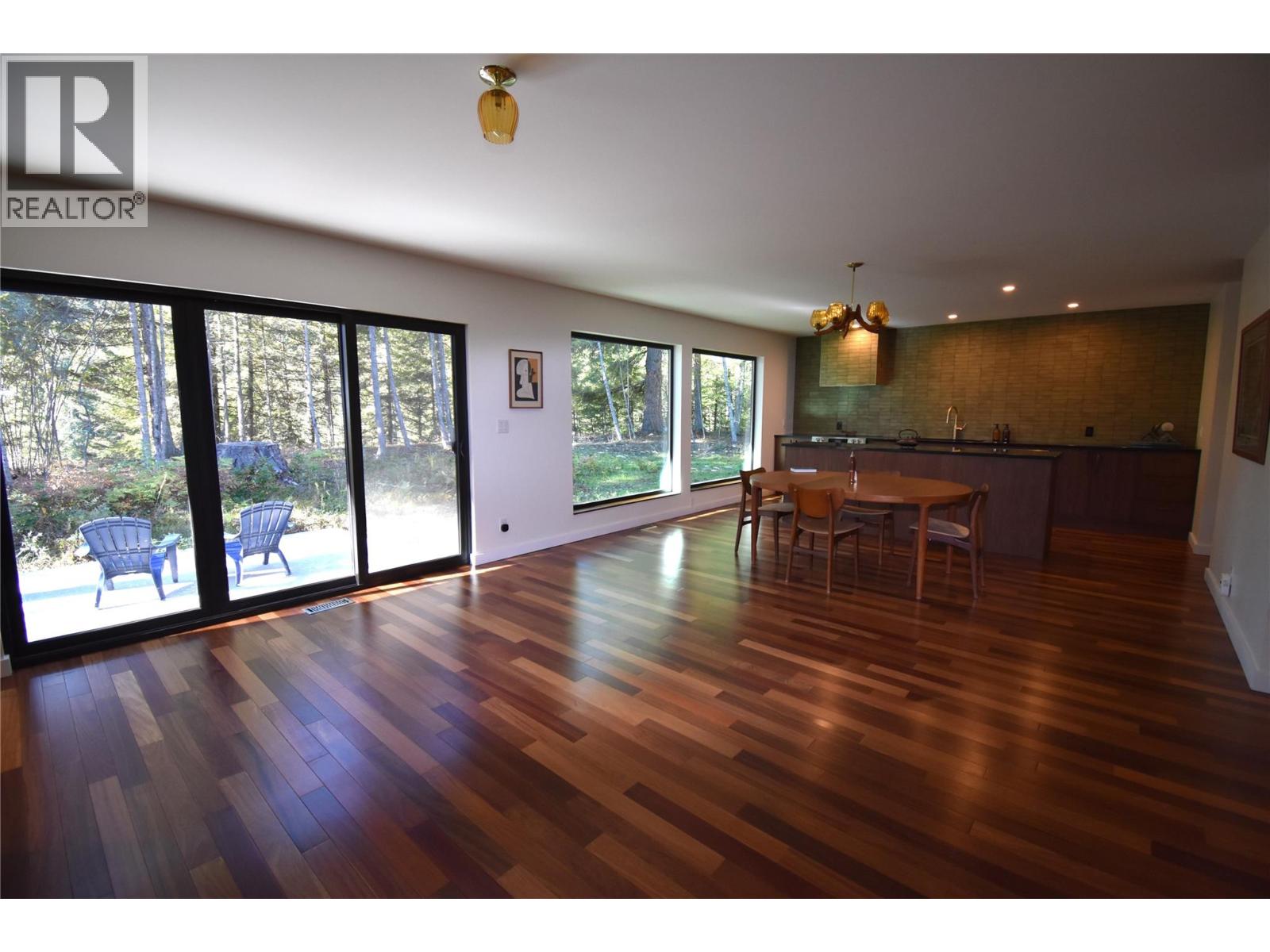 1025 Kelly Drive - 6