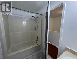 32 Ralgreen Crescent Unit# 4, Kitchener, ON N2M1T9 Photo 9