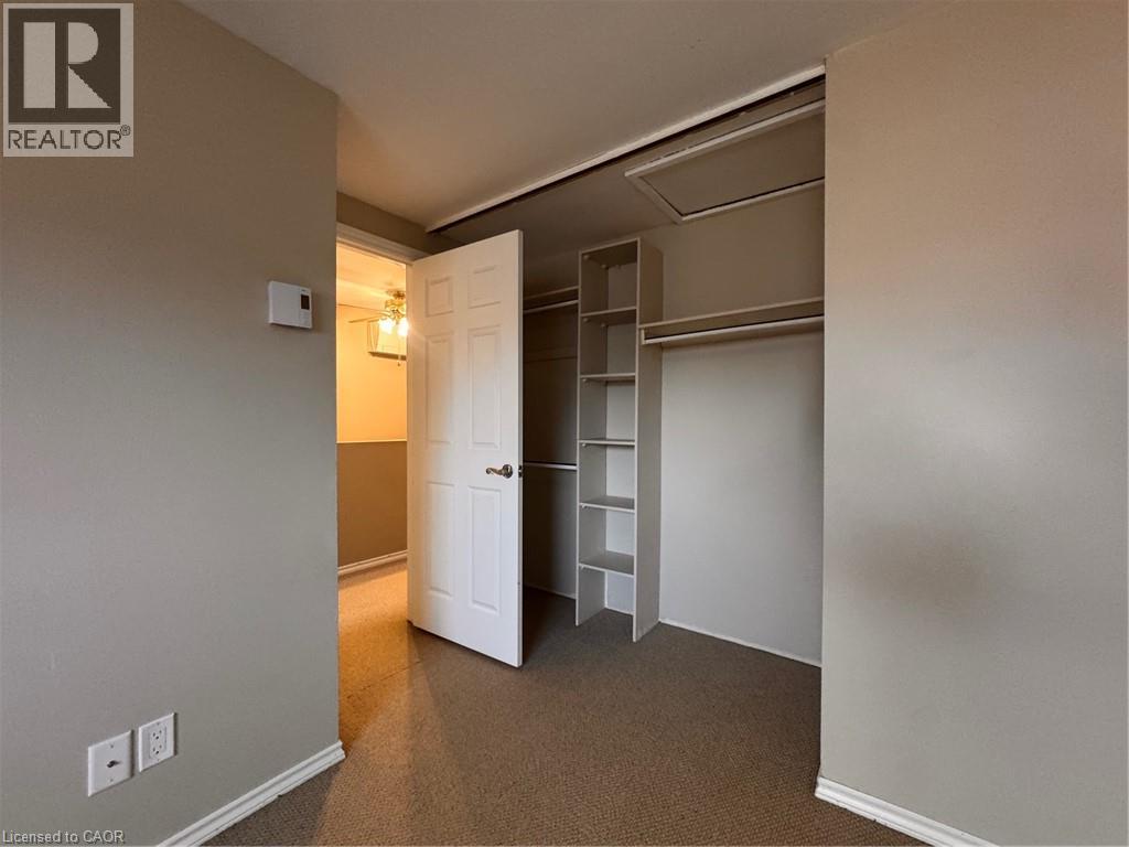729 PARKVIEW Crescent — photo 3