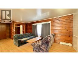 Photo 8 of 25, 1301 20TH AVENUE · Prince George, BC