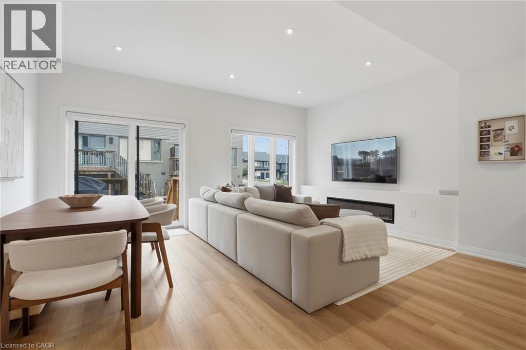 #53 4040 MOUNTAIN Street - 13