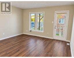 182 - 150 Urbancrest Private, Ottawa, ON T1P1L9 Photo 12