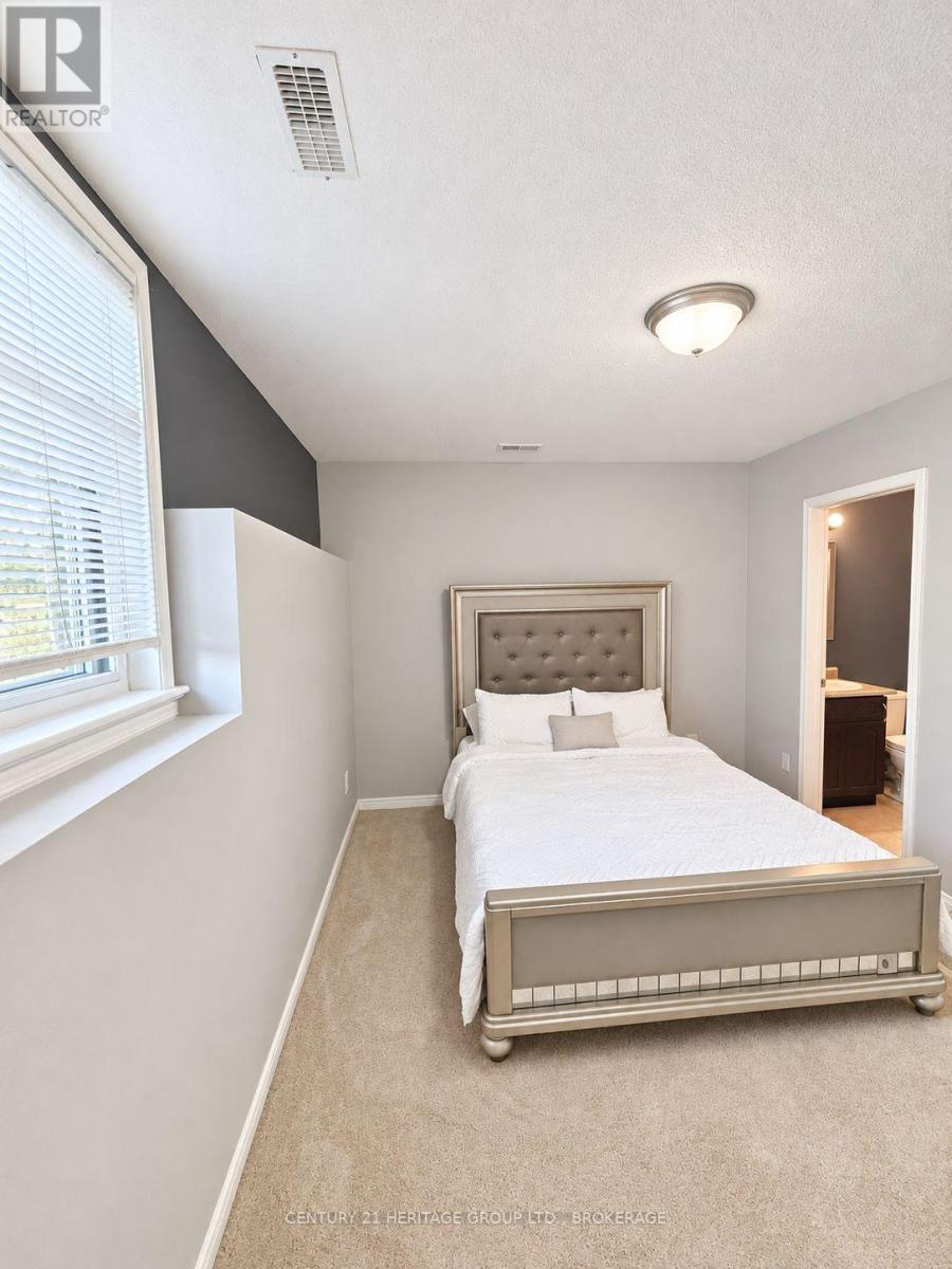 Condos for Sale in Ottawa – 182 – 150 URBANCREST PRIVATE, Ottawa – By Peter Sagos - Image 20
