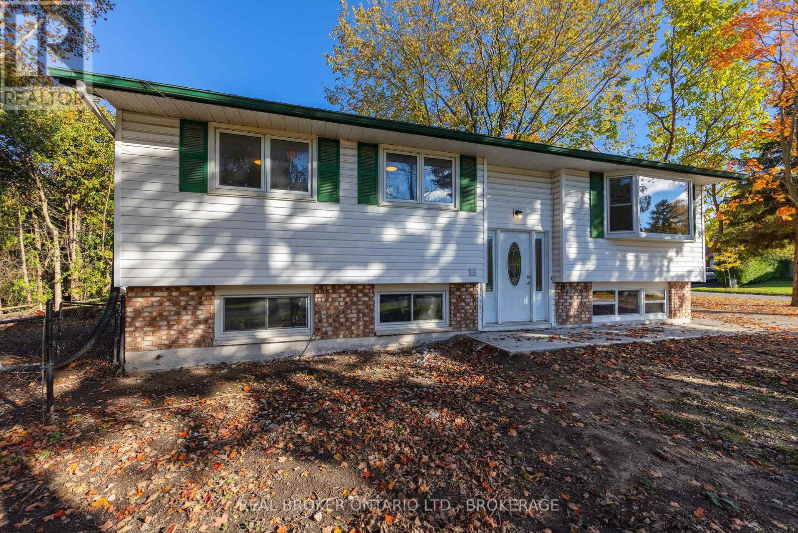 759 HIGH GATE PARK DRIVE, Kingston (South of Taylor-Kidd Blvd) — photo 3
