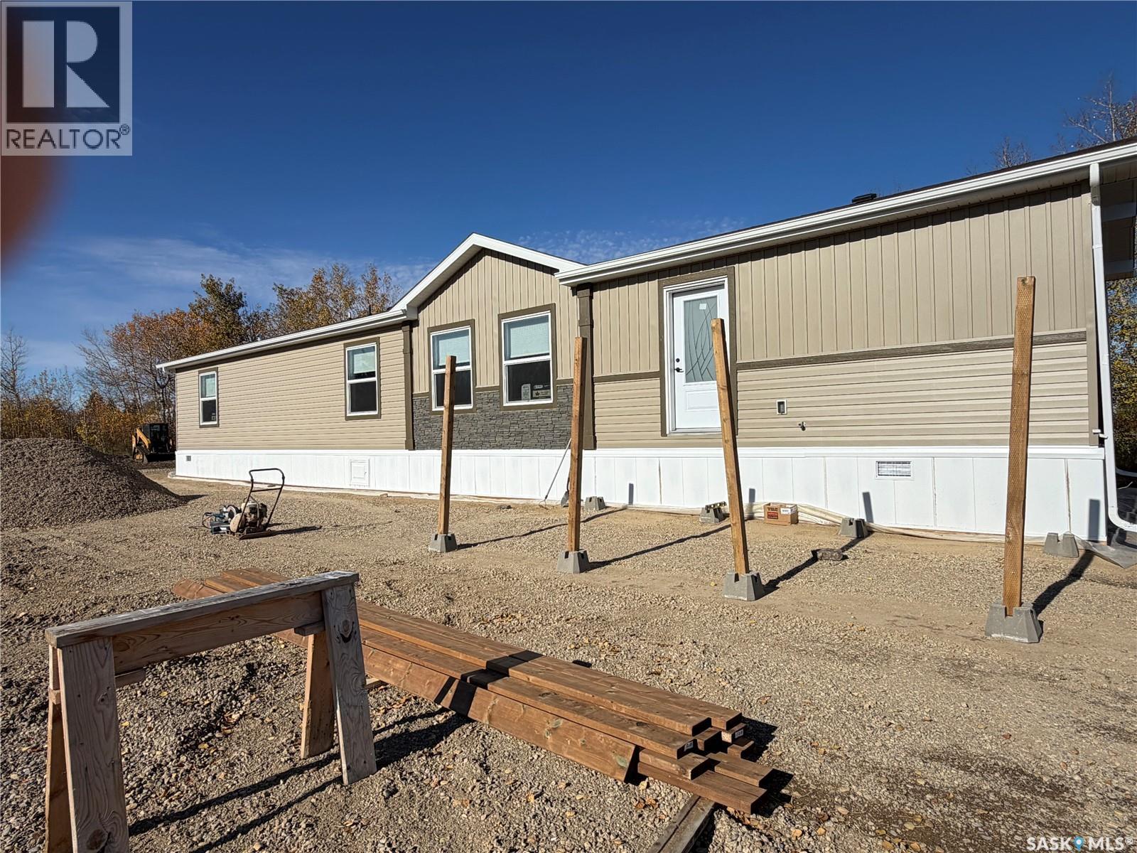 305 7th STREET E, Meadow Lake