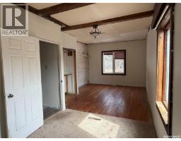 407 2nd Street E, Meadow Lake, SK S9X1E8 Photo 13
