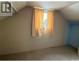 407 2nd Street E, Meadow Lake, SK S9X1E8 Photo 17