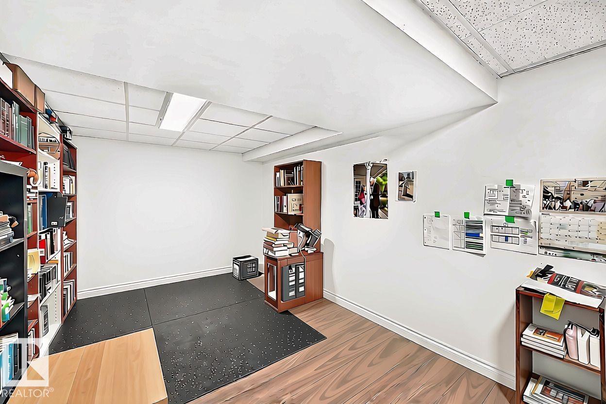 1020 60 ST NW - 60