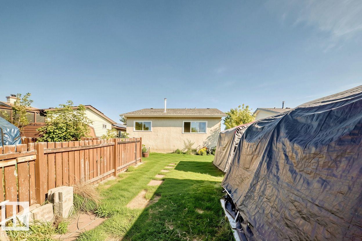 1020 60 ST NW - 67
