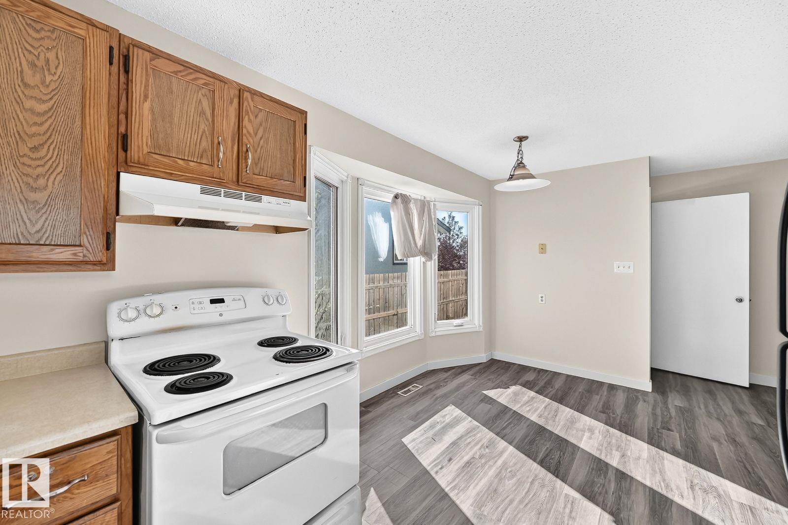 1020 60 ST NW, Edmonton — photo 8