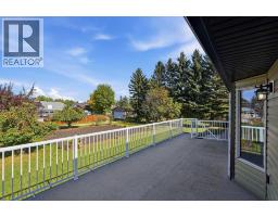 12 Dickens Lane, Lacombe — photo 35