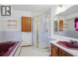 12 Dickens Lane, Lacombe — photo 18