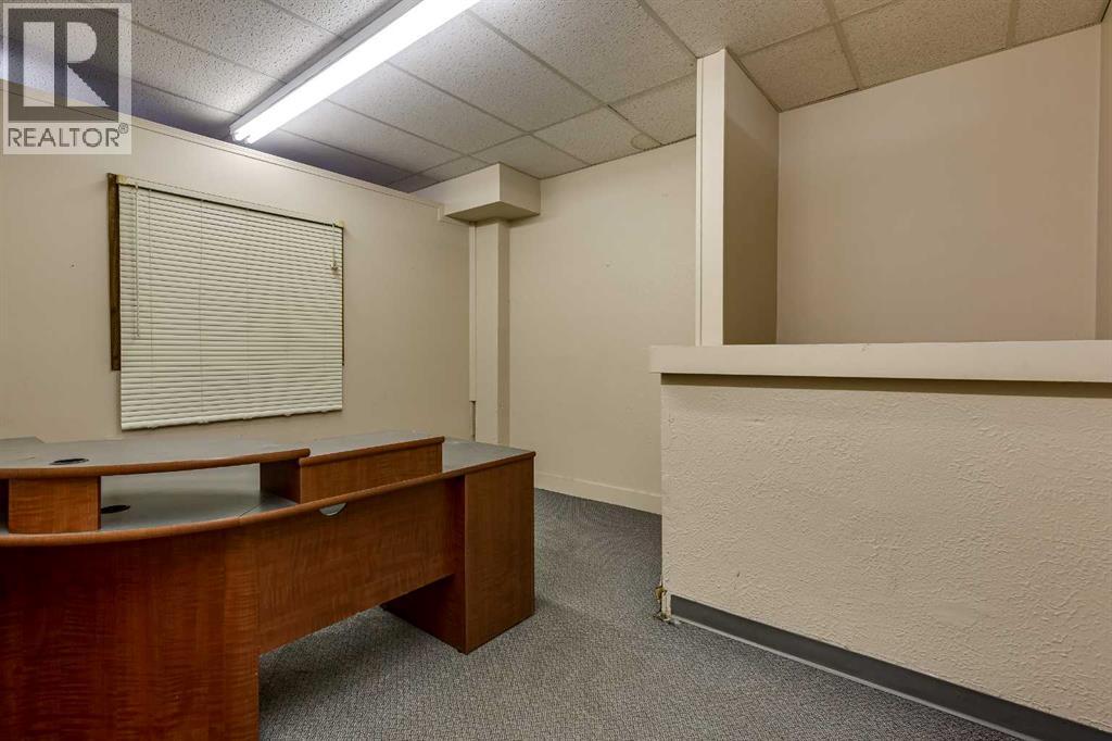 5101 50 Avenue, Red Deer — photo 17