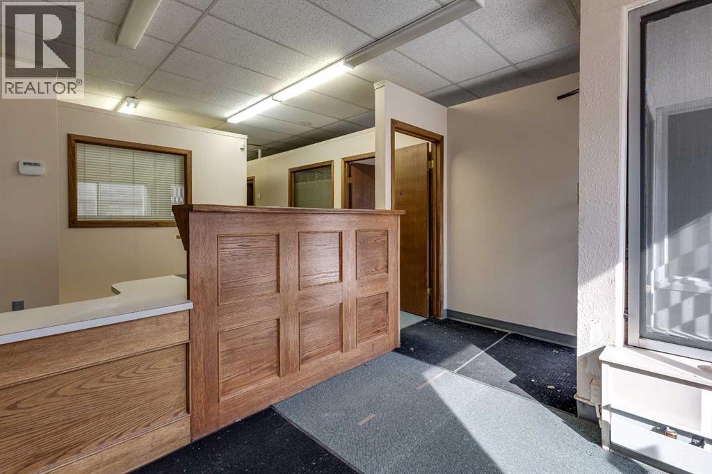 5101 50 Avenue, Red Deer — photo 18