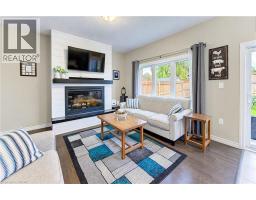 184 Snyder Avenue N, Woolwich, ON N3B0C9 Photo 17