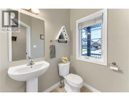 4pc Bathroom - 184 Snyder Avenue N, Woolwich, ON N3B0C9 Photo 6